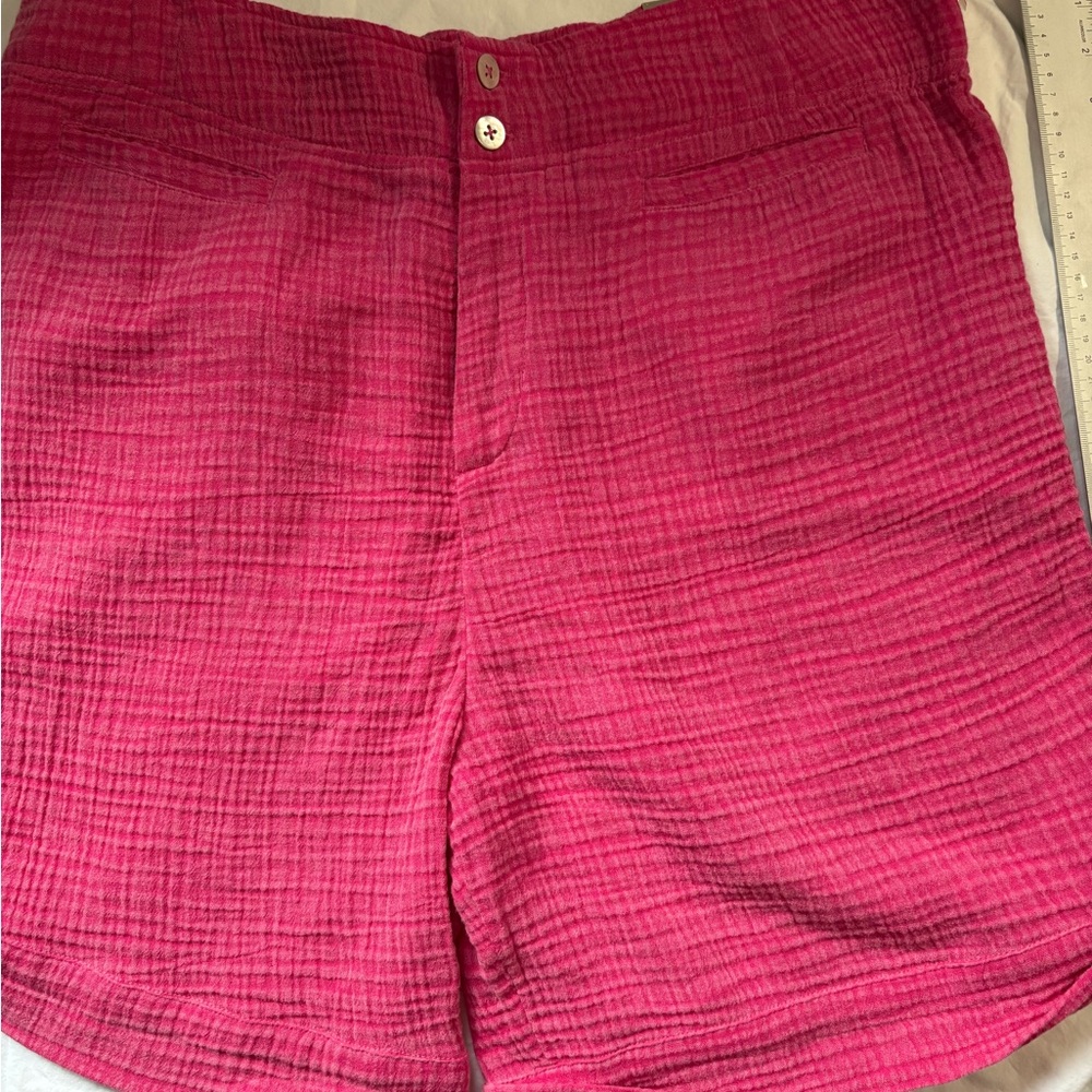 Soft Surroundings Fuchsia High Waist Shorts